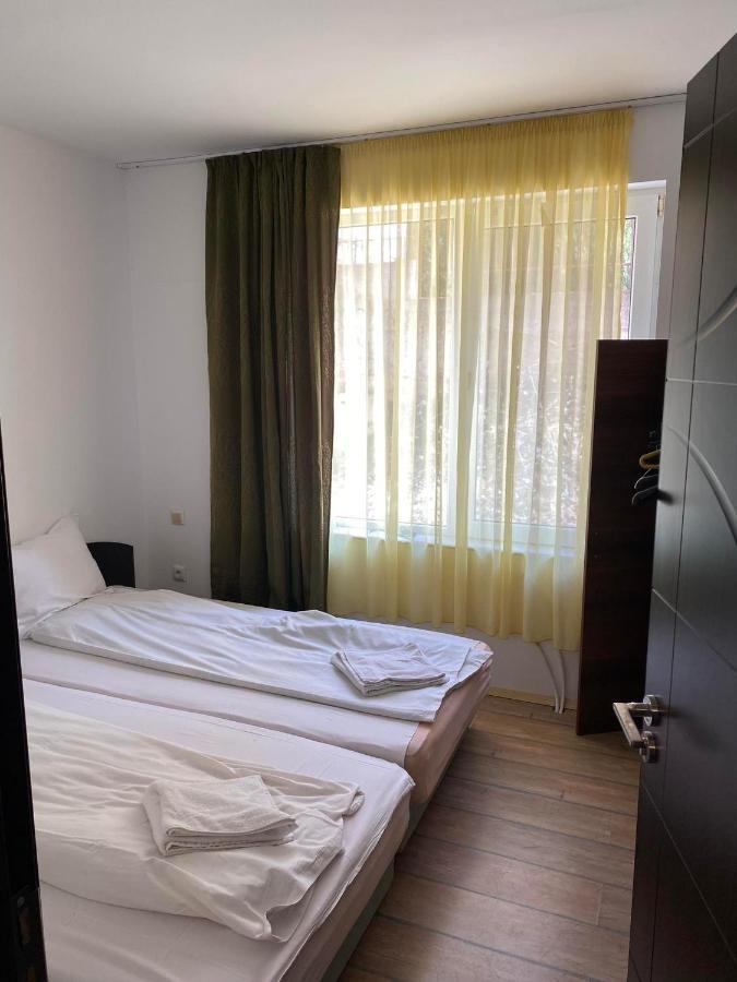 Safo Apartments And Rooms Szozopol Kültér fotó