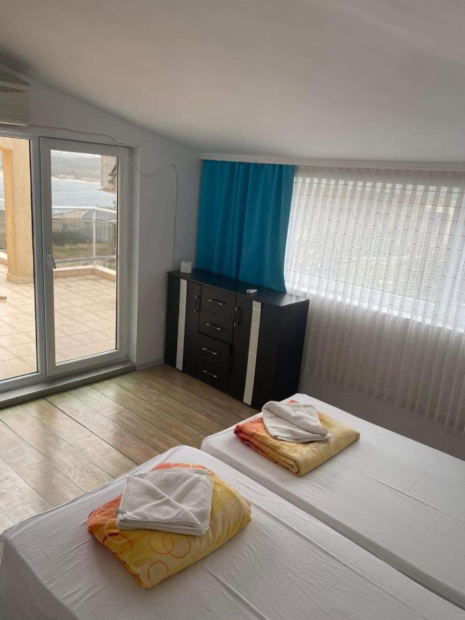 Safo Apartments And Rooms Szozopol Kültér fotó