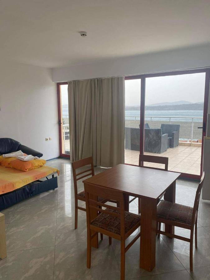 Safo Apartments And Rooms Szozopol Kültér fotó