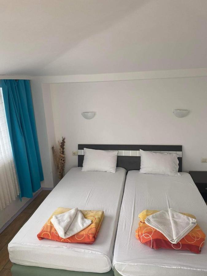 Safo Apartments And Rooms Szozopol Kültér fotó