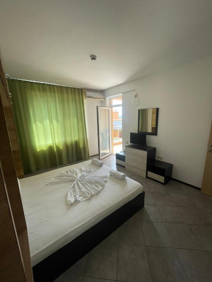 Safo Apartments And Rooms Szozopol Kültér fotó