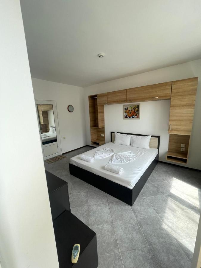 Safo Apartments And Rooms Szozopol Kültér fotó
