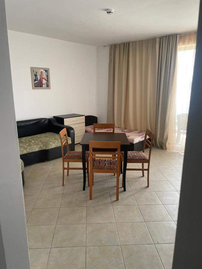 Safo Apartments And Rooms Szozopol Kültér fotó
