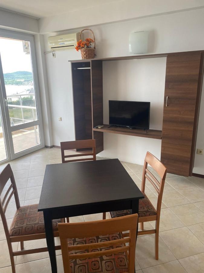 Safo Apartments And Rooms Szozopol Kültér fotó